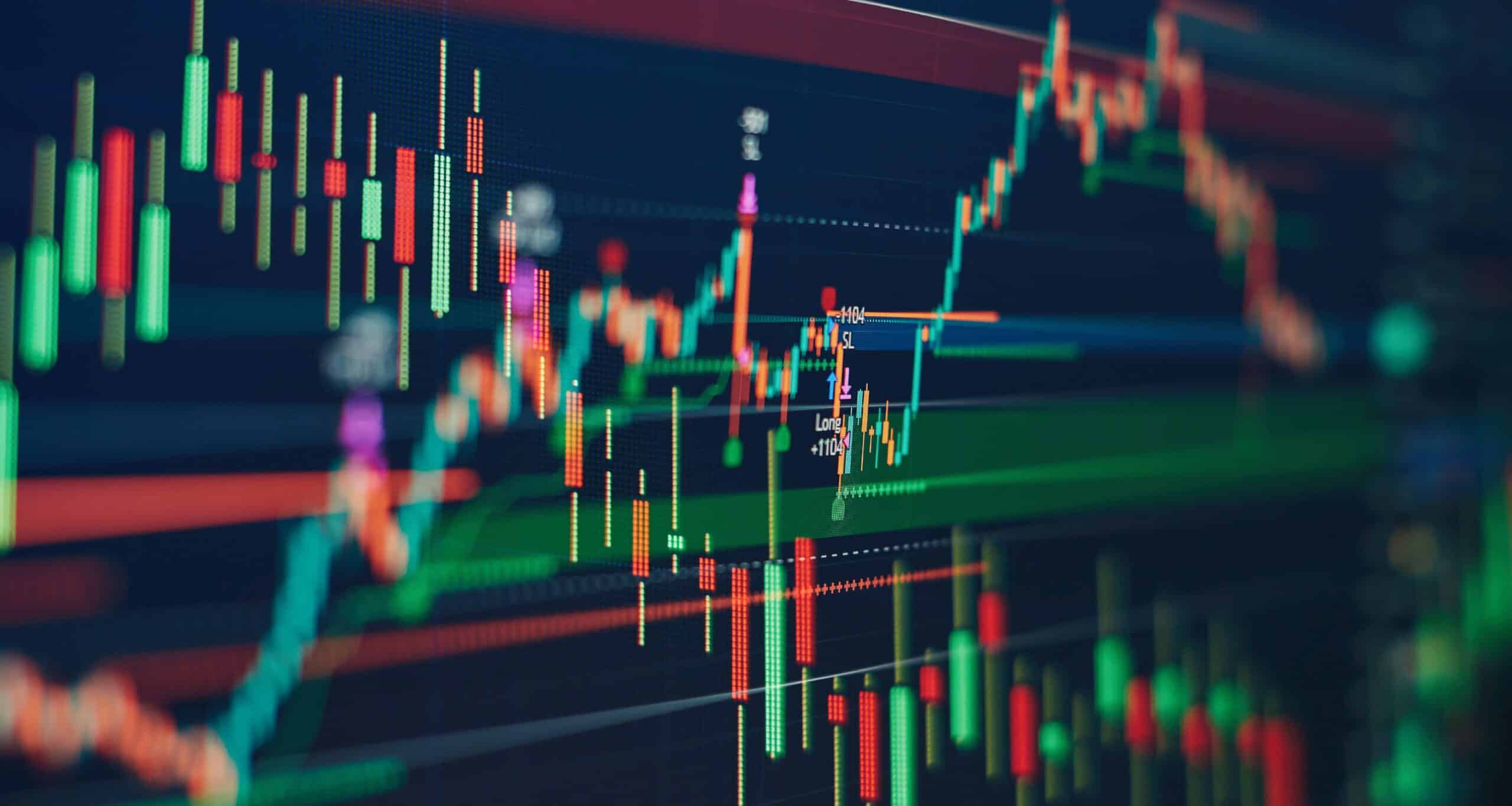 Deciphering Crypto Trading: Copy Trading vs. Bot Trading